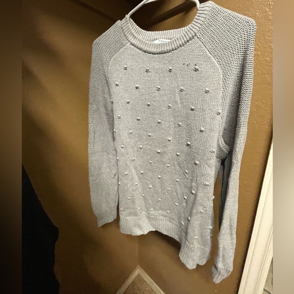 Old Navy Gray Sweater